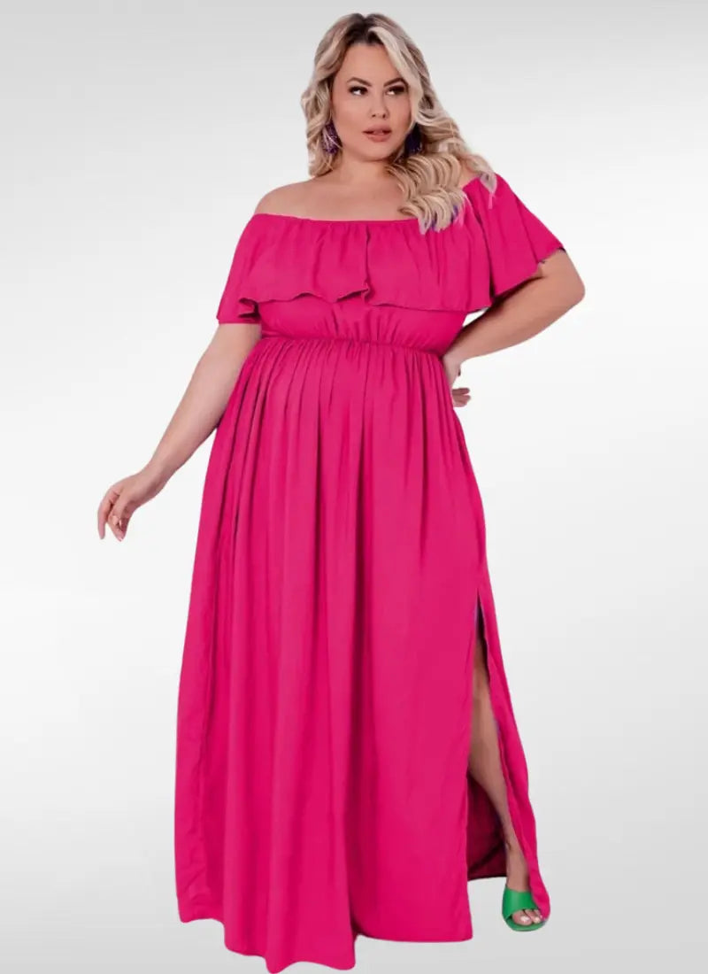 Vestido longo plus size ombro a ombro com fenda