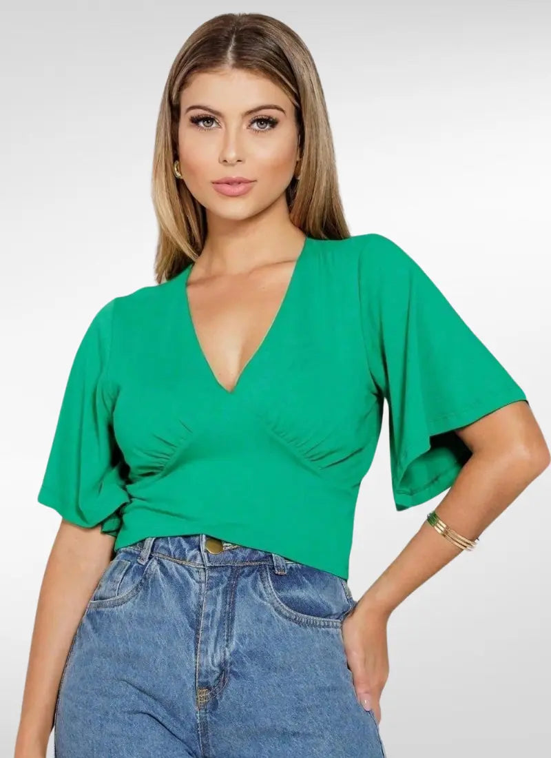 Blusa Cropped Decote V Manga Morcego