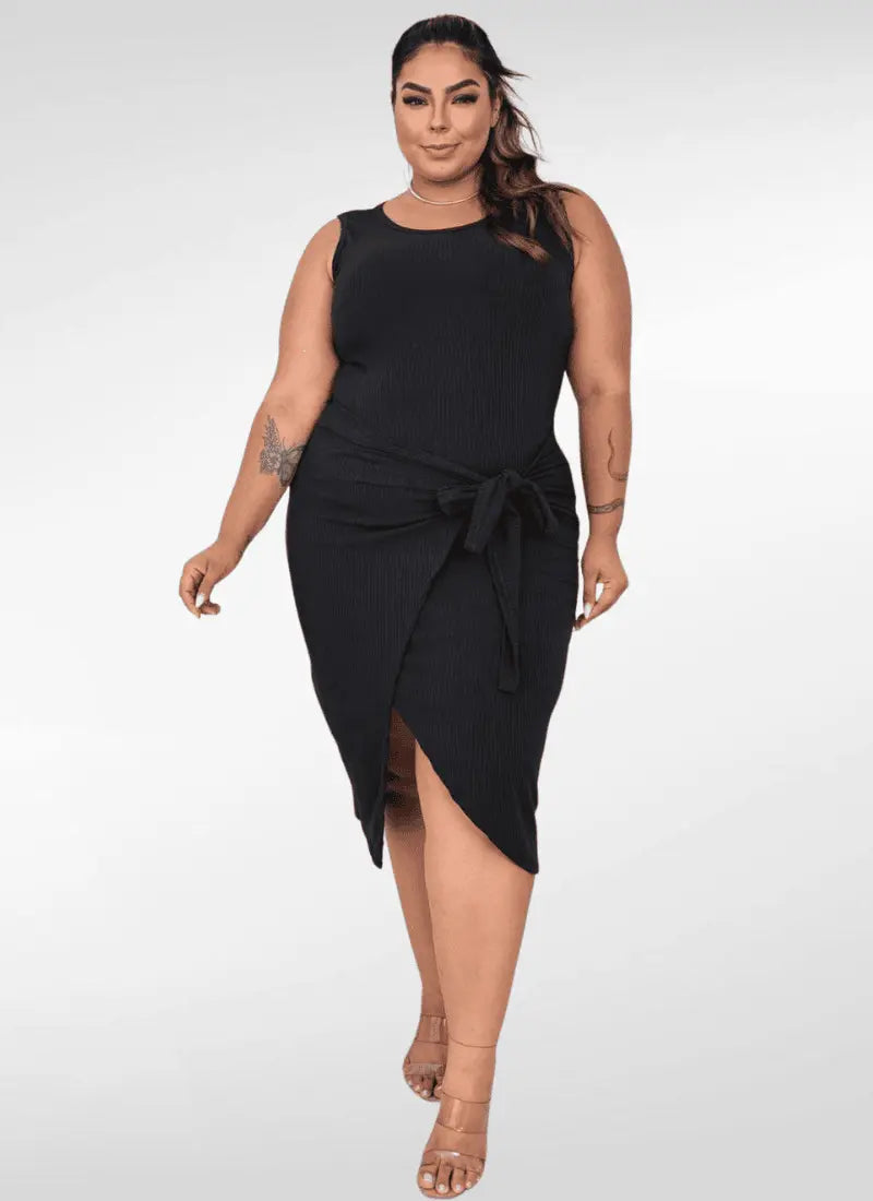 Vestido midi plus size canelado