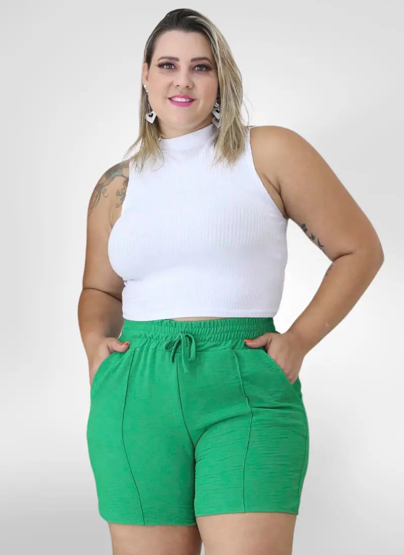 Short Feminino alfaiataria plus size tecido duna