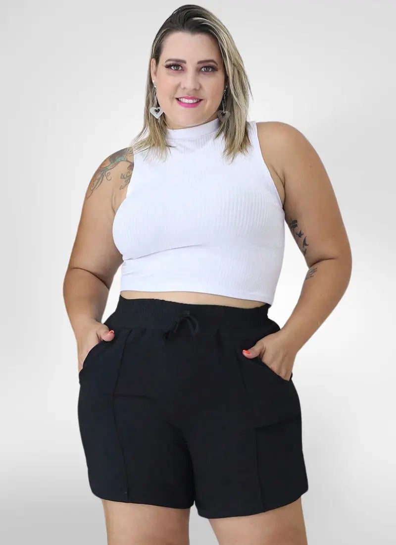 Short Feminino alfaiataria plus size tecido duna