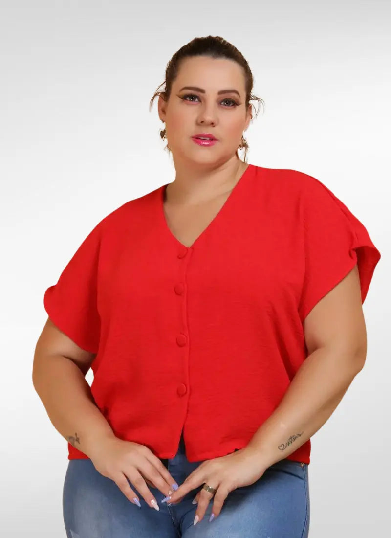 Blusa Feminina plus size com botao forrado