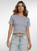 Blusa cropped em ribana canelada